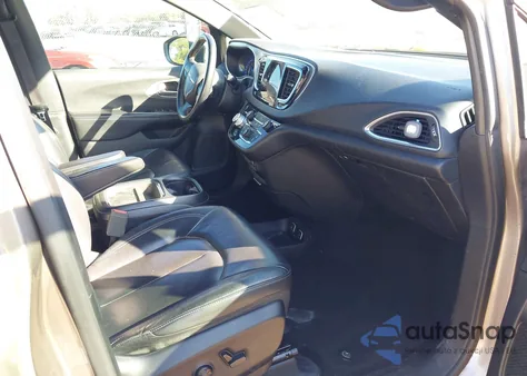 2018 Chrysler Pacifica Touring L из США, поврежденный, VIN 2C4RC1BG4JR294251